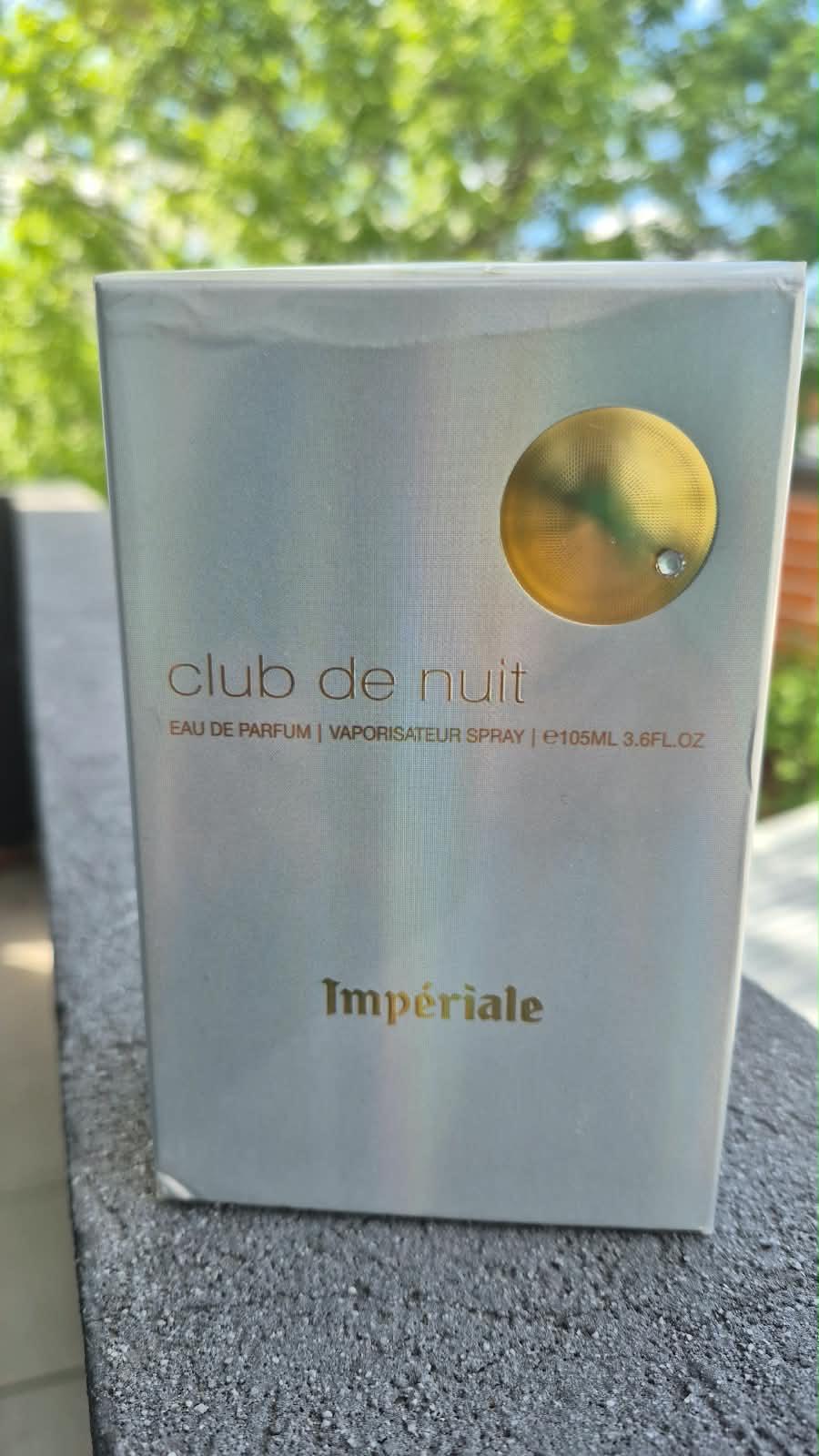 Perfume Árabe Armaf Club de Nuit Impériale 105 ml