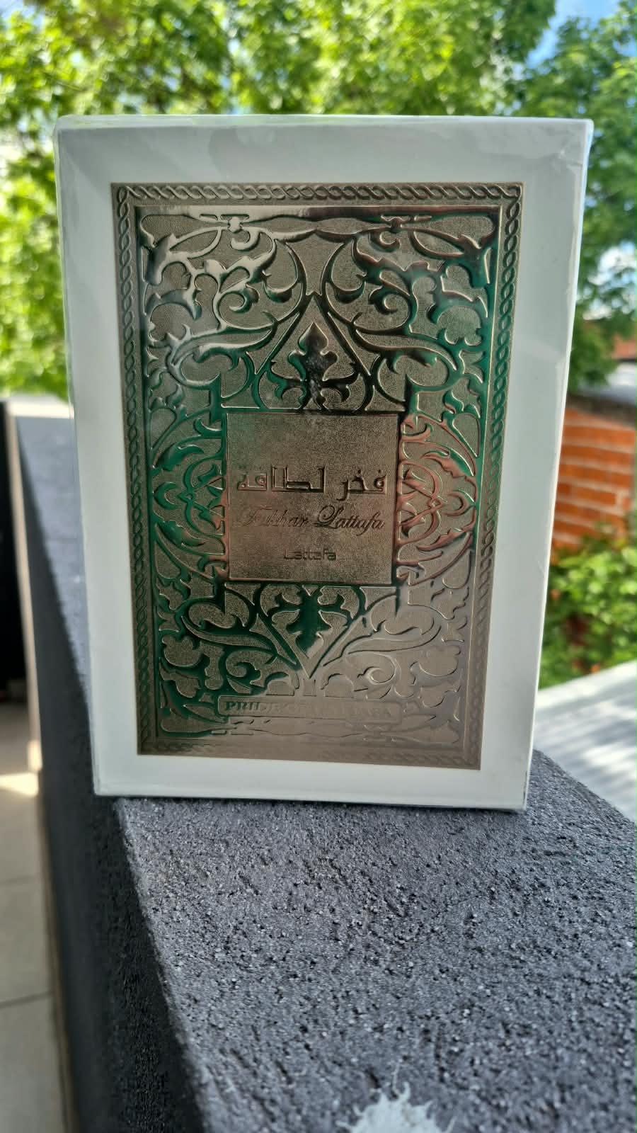 Perfume Árabe Lattafa Fakhar 100 ml